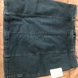 Free people black skirt. NWT. Size 12